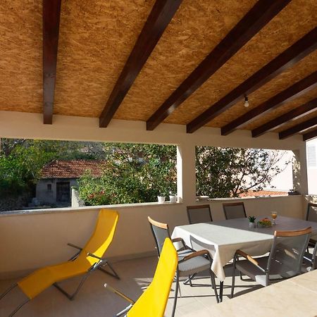 Apartman Marel Žrnovnica Buitenkant foto