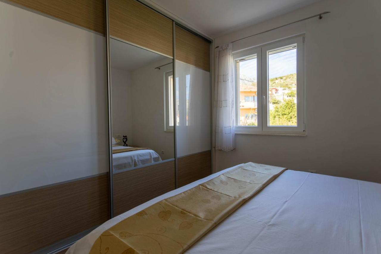 Apartman Marel Žrnovnica Buitenkant foto